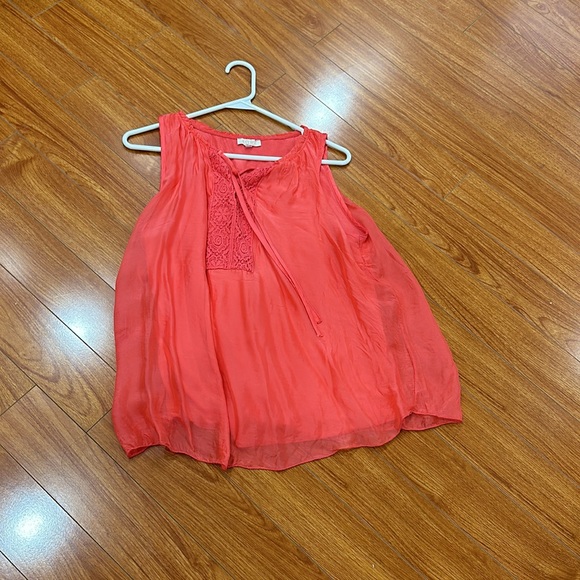 Top L - Picture 2 of 9